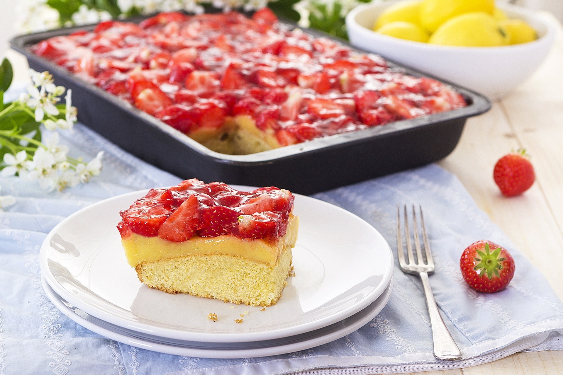 erdbeeren gerichte gabel backblech kuchen beeren