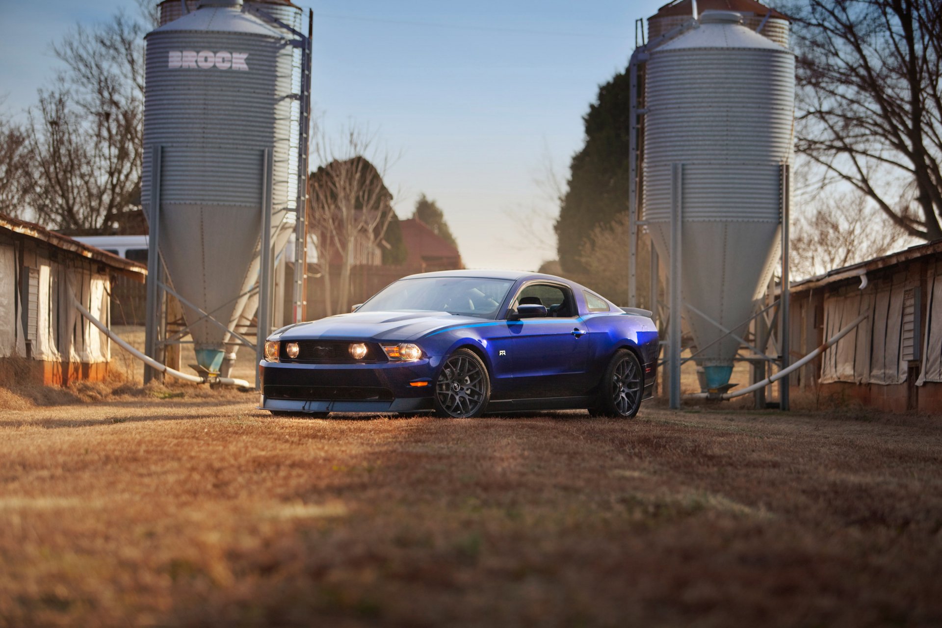 2011 ford mustang rtr