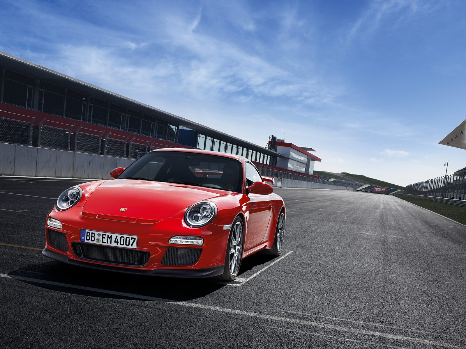 porsche 911 gt3 track salon red start sports car asphalt