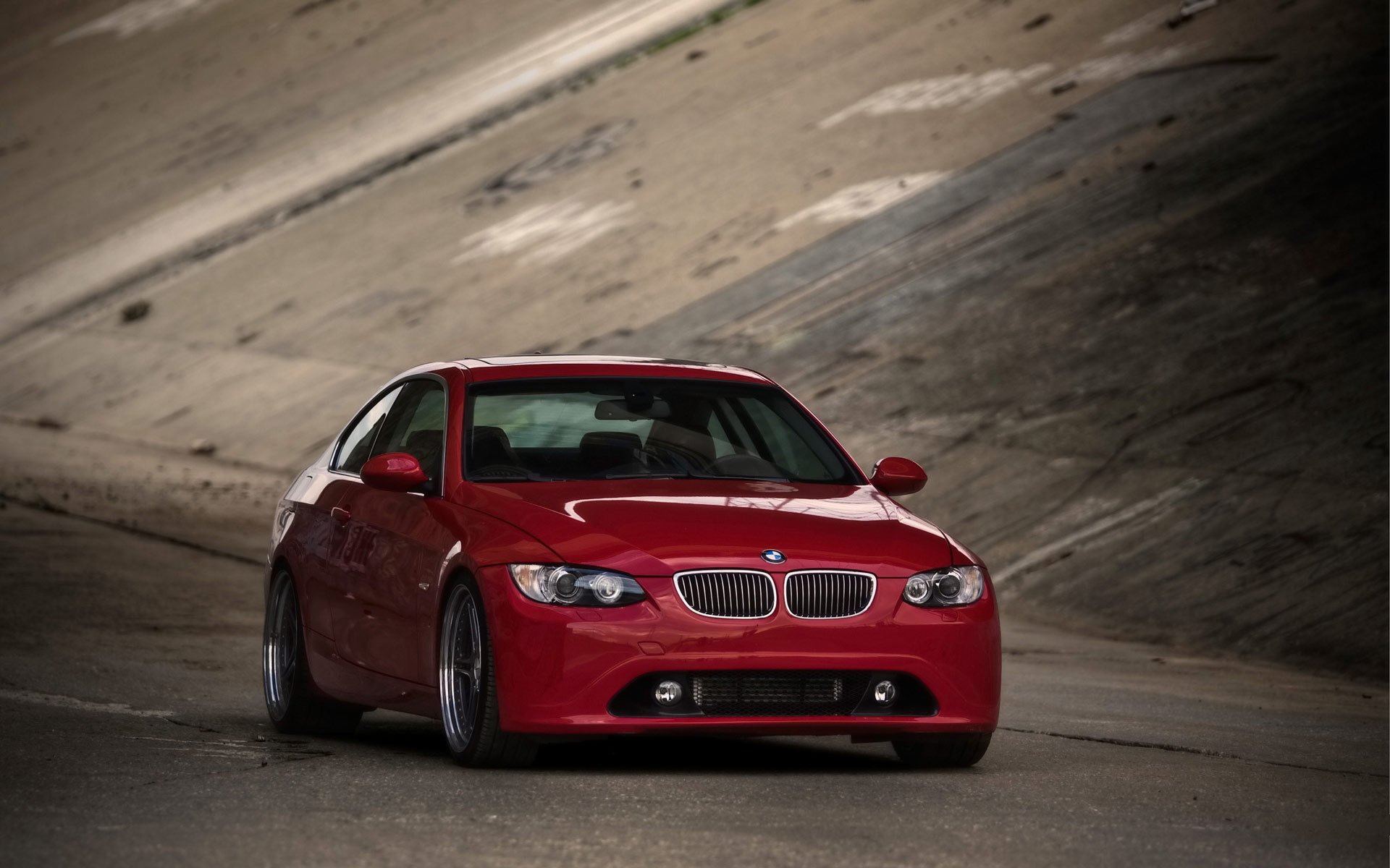 bmw 3 serie mashin carriole tunnel strada