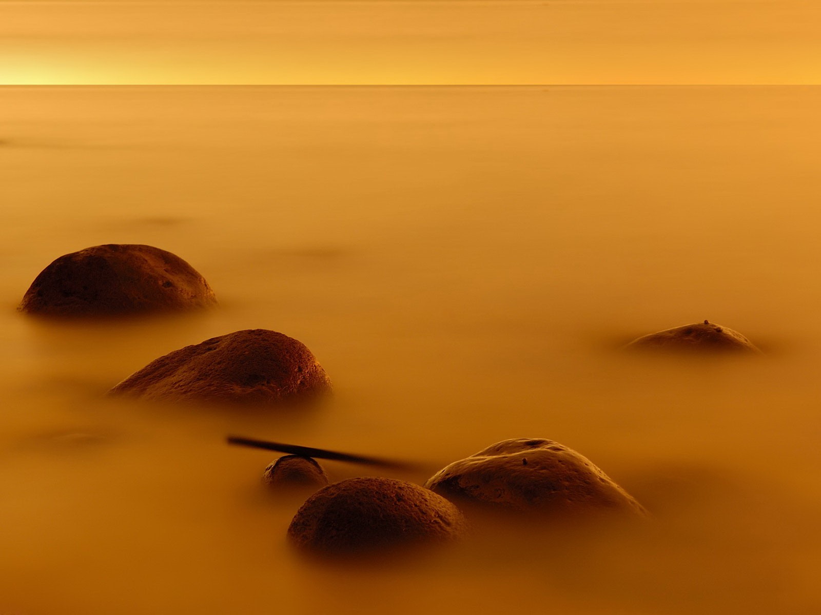 pierres jaune horizon