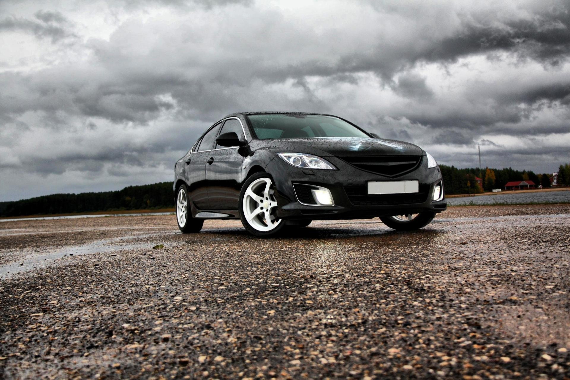 mazda 6 batman wolken