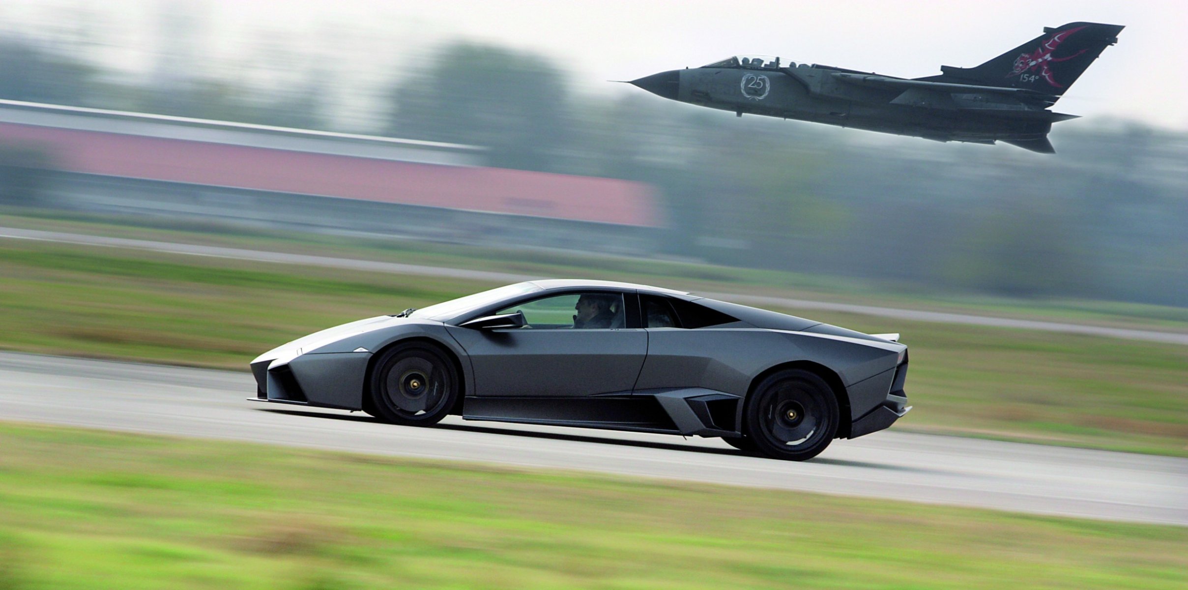 lamborghini reventon торнадо полет