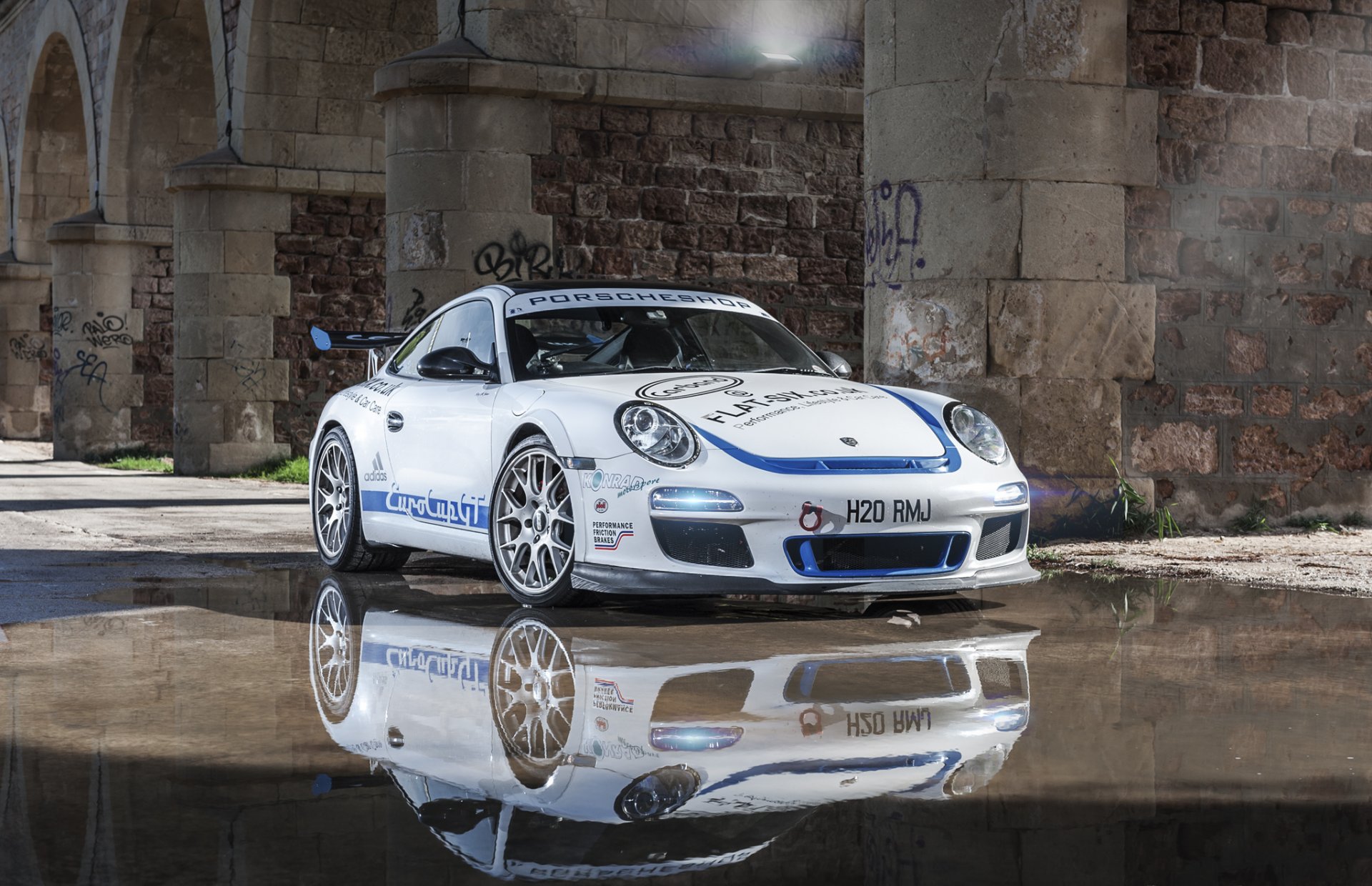 porsche 3.8 carrera s eurocupgt bianco porsche auto sportiva riflessione