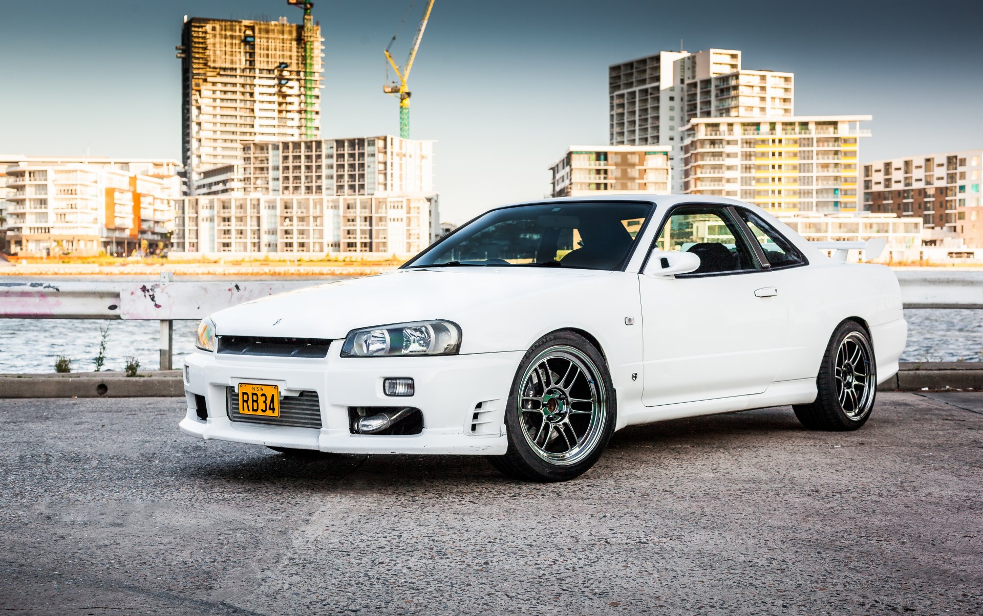 nissan orizzonte gt-r bianco r34