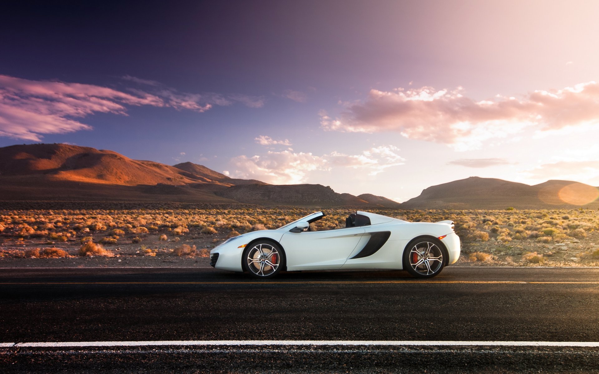 mclaren mp4-12c паук суперкар дорога макларен