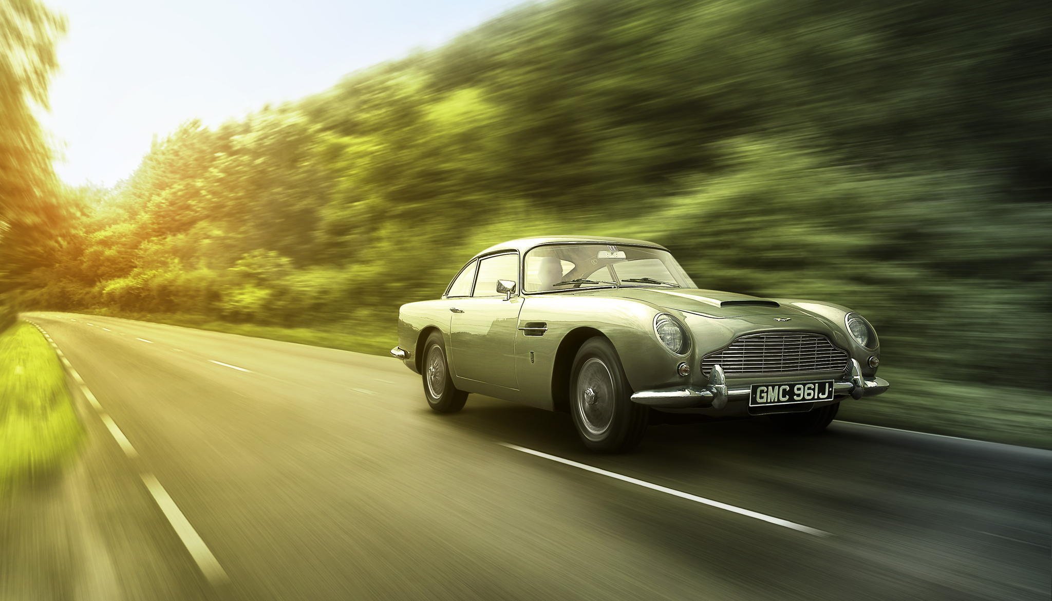 aston martin road speed blur