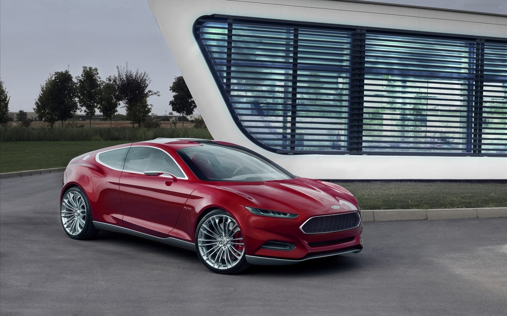 ford evos concept rouge