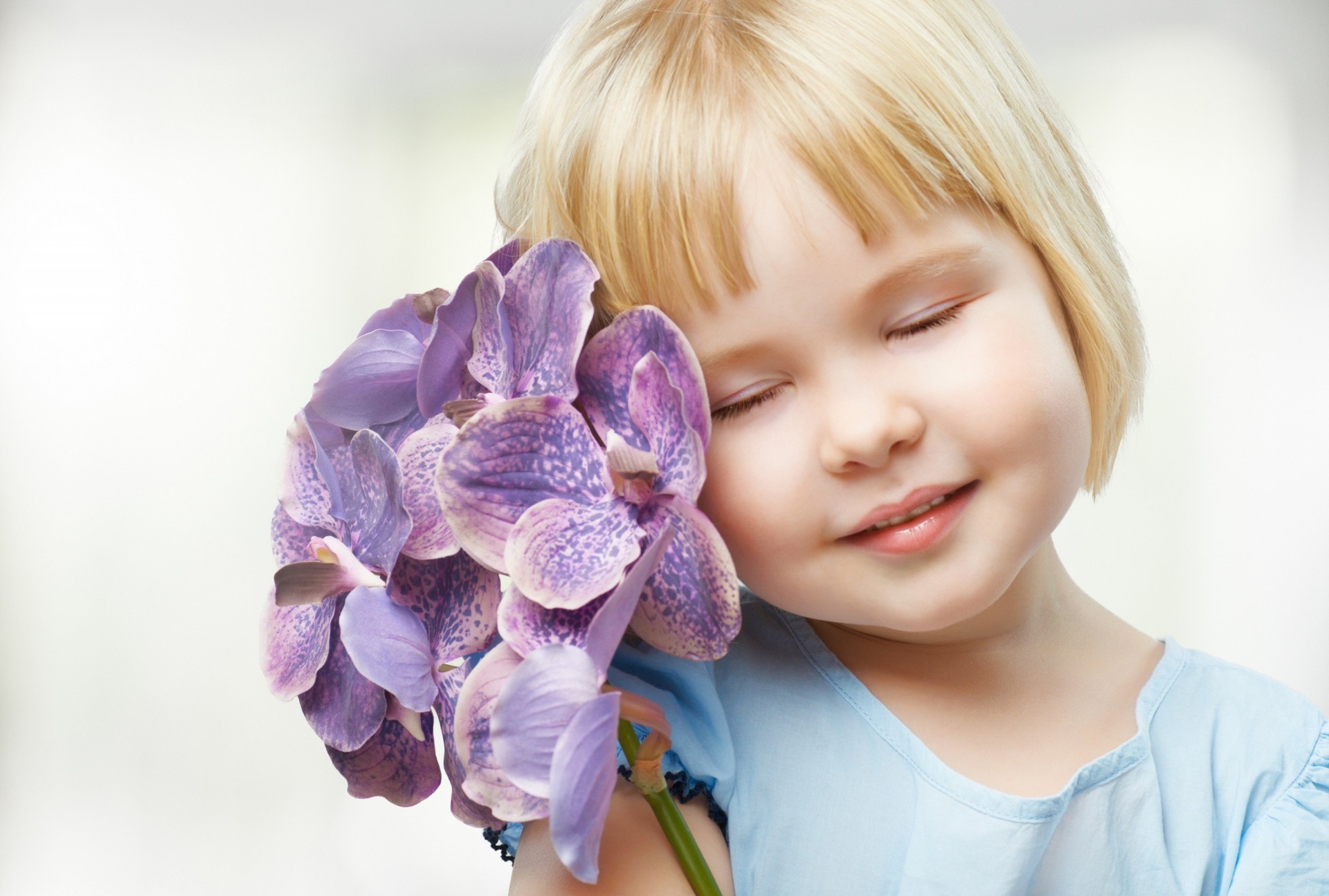 flor estado de ánimo niña ojos bebé