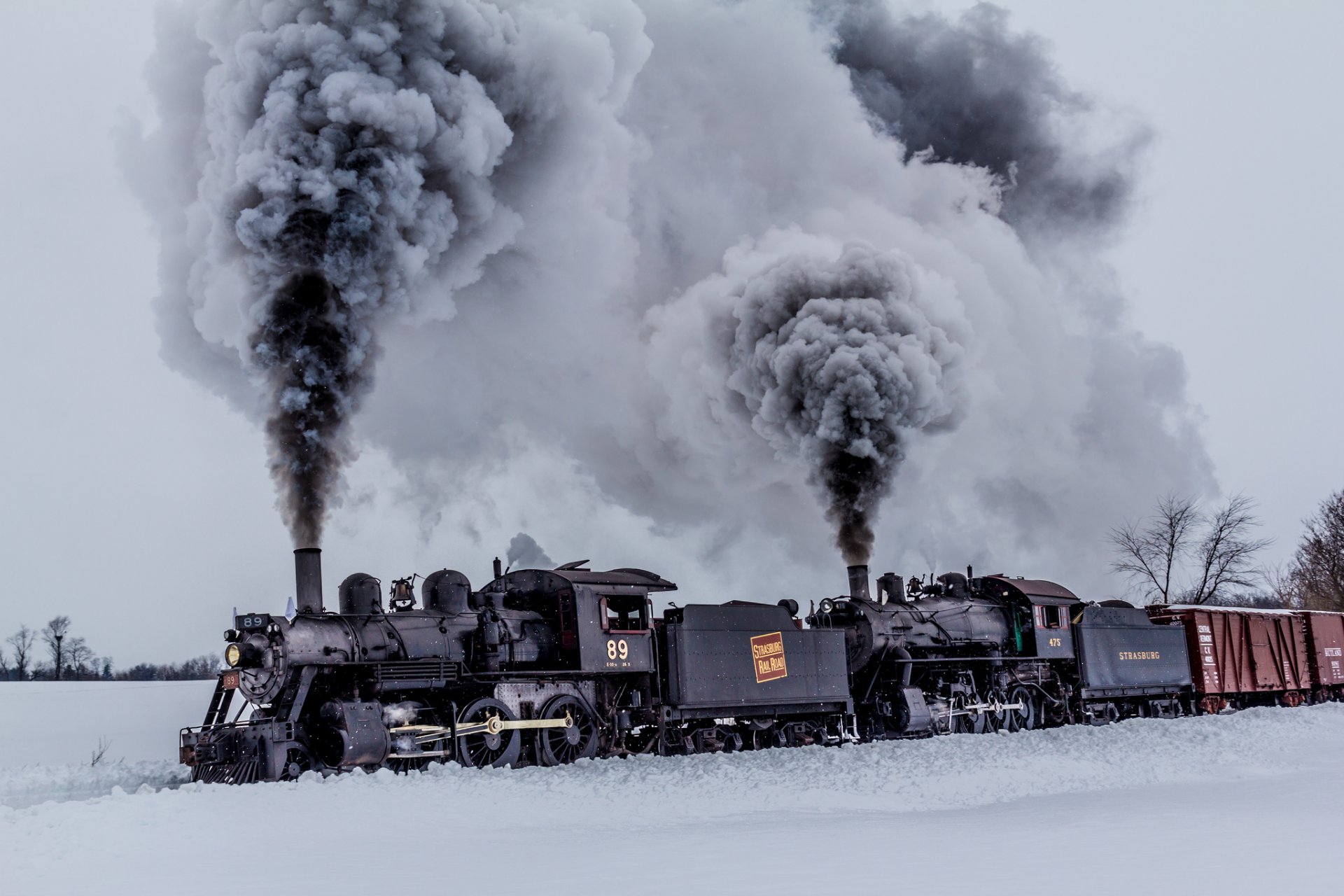 train locomotives smoke cars nature winter