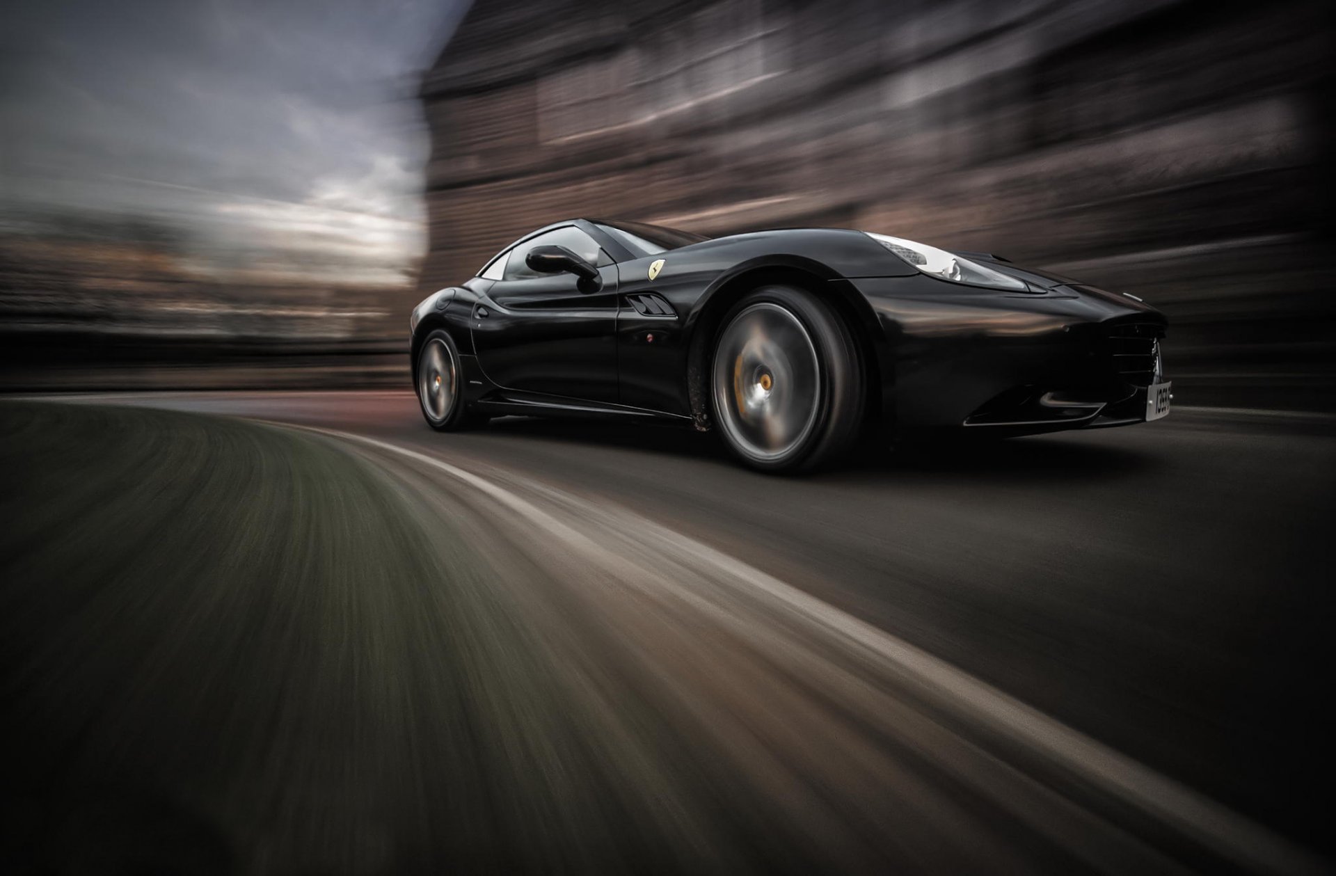 peed motion ferrari california