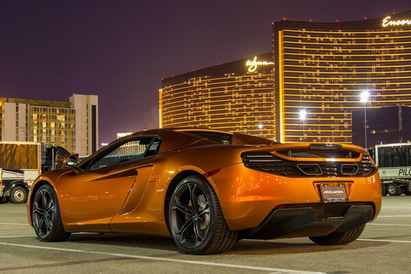 McLaren MP4-12C Evening city rear and side view