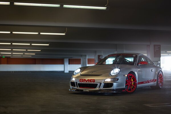 Porsche Tuning color plata