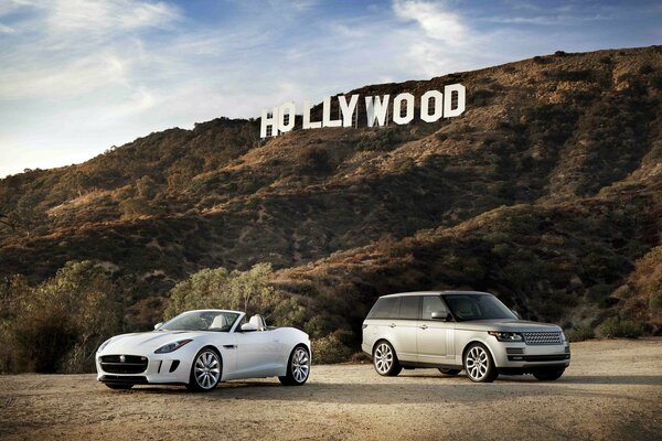 Jaguar und Land Rover Wallpaper auf dem HOLLYWOOD-Hintergrund