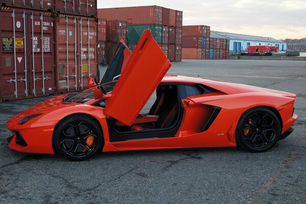 Orange lamborghini aventador LP700-4 side view wallpaper