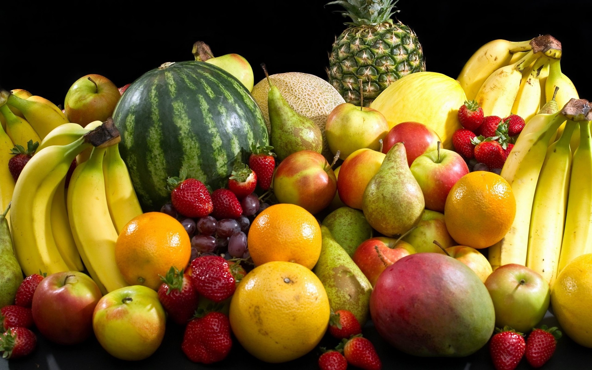 fresas frutas peras plátanos naranja manzana