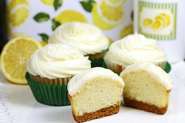 Citrus cupcakes with buttercream