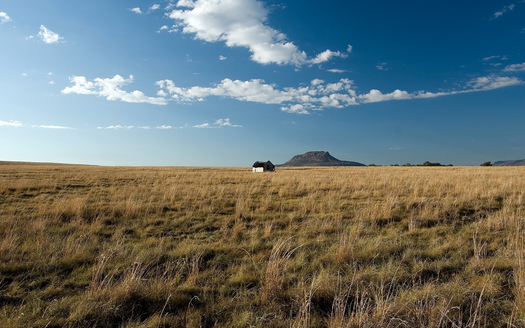 campo nubes casa colinas