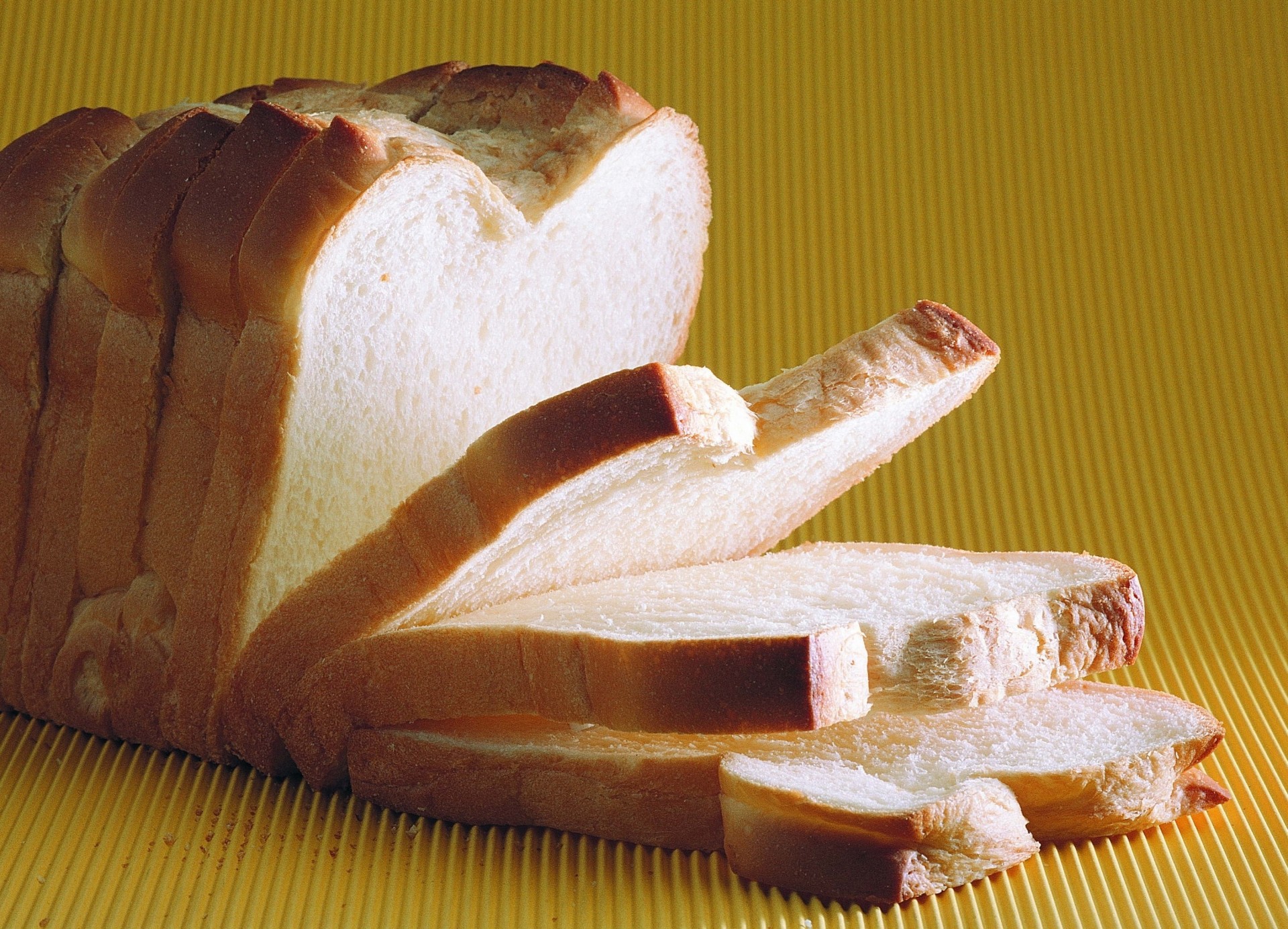 cut bread