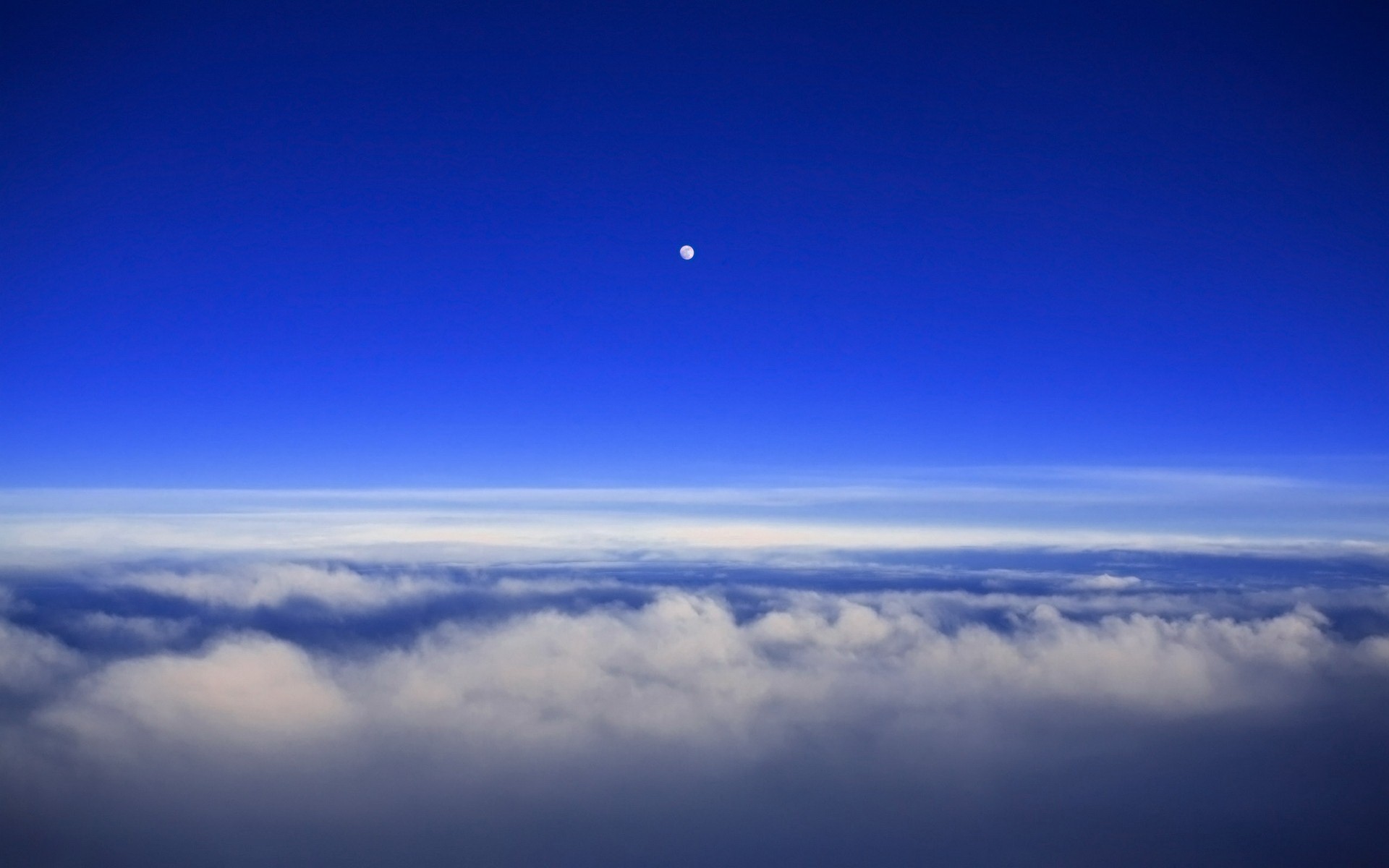 nuages ciel lune