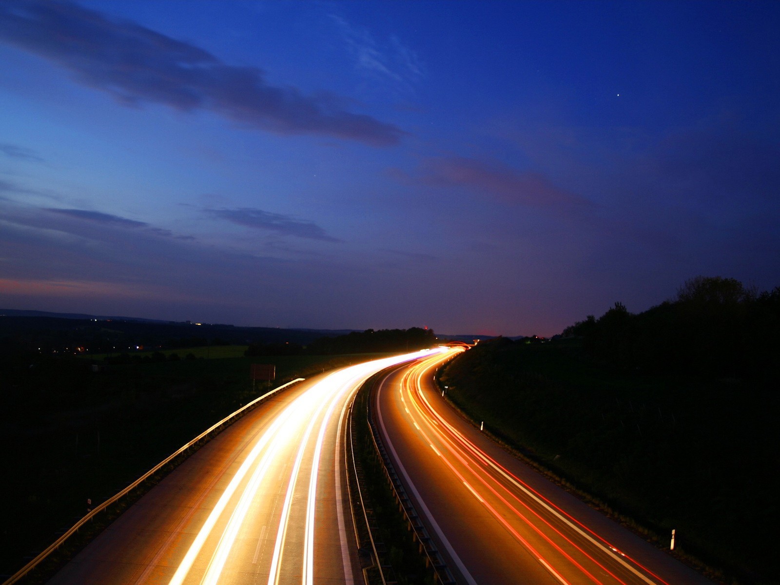 camino noche luz