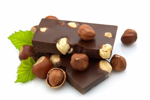 Chocolate with whole hazelnuts and mint