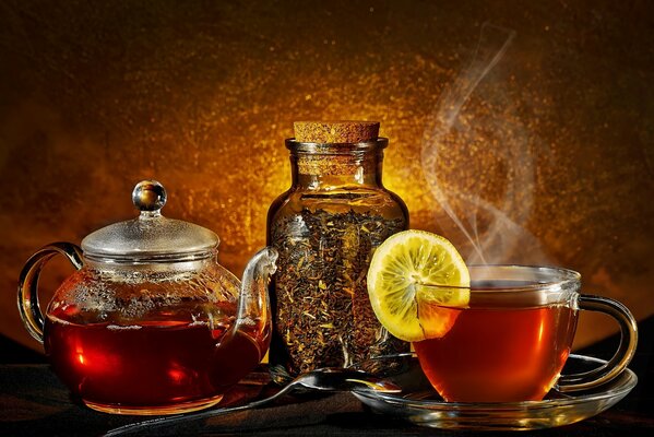 Hot strong tea with lemon