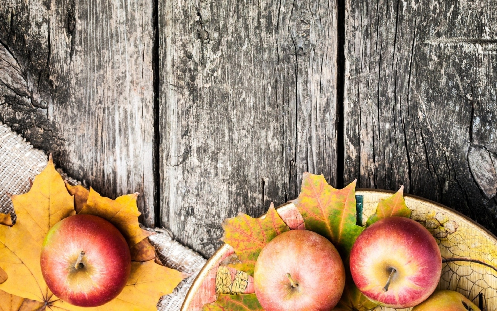 feuille table pommes