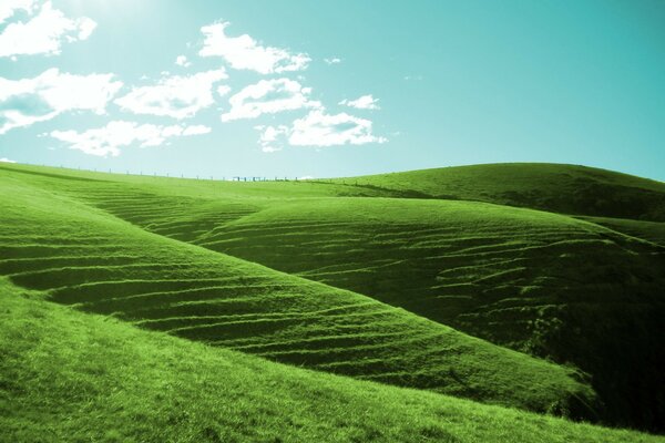 Green hills and clouds, minimalism