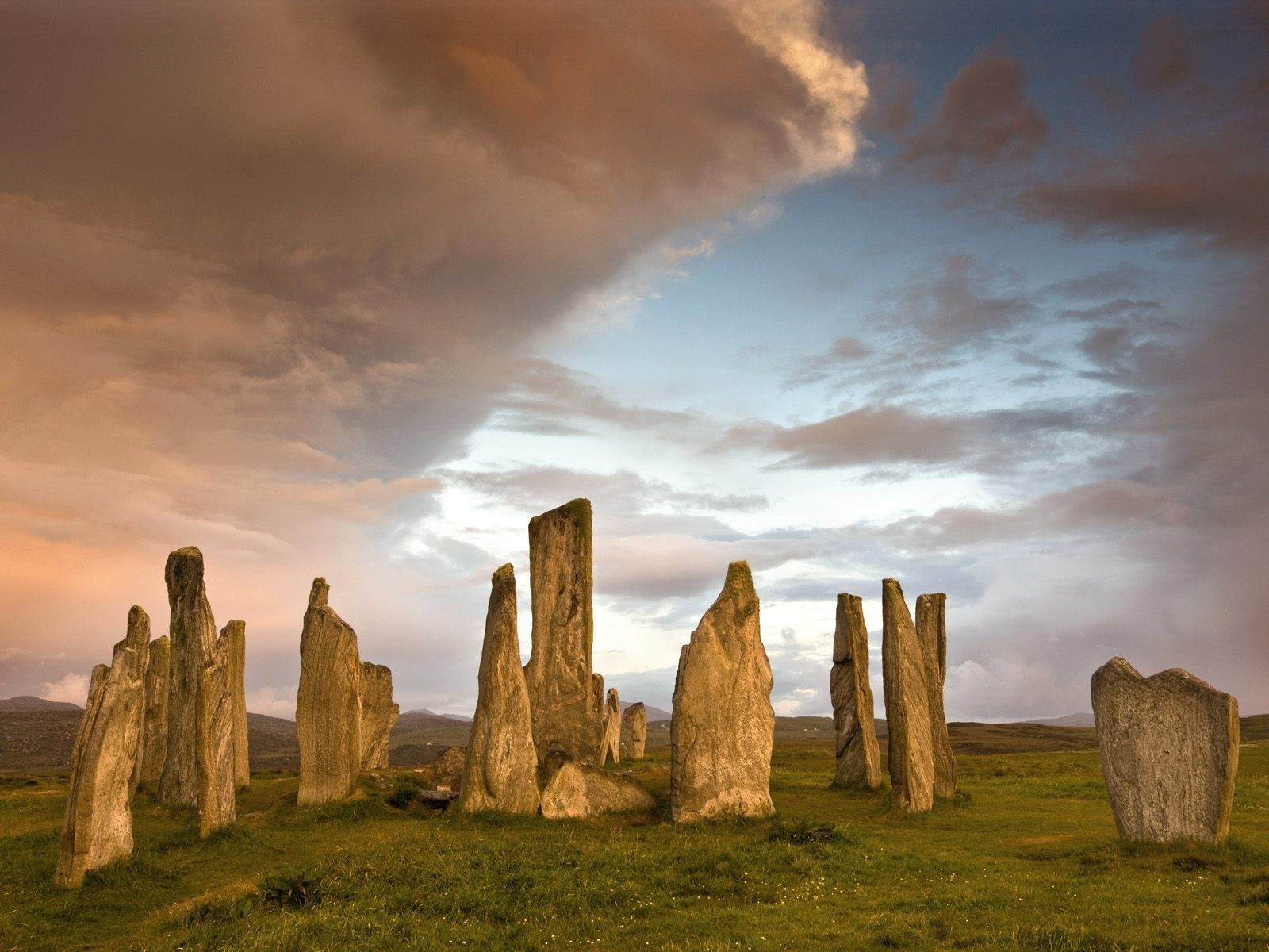 pierres nuages cromlech