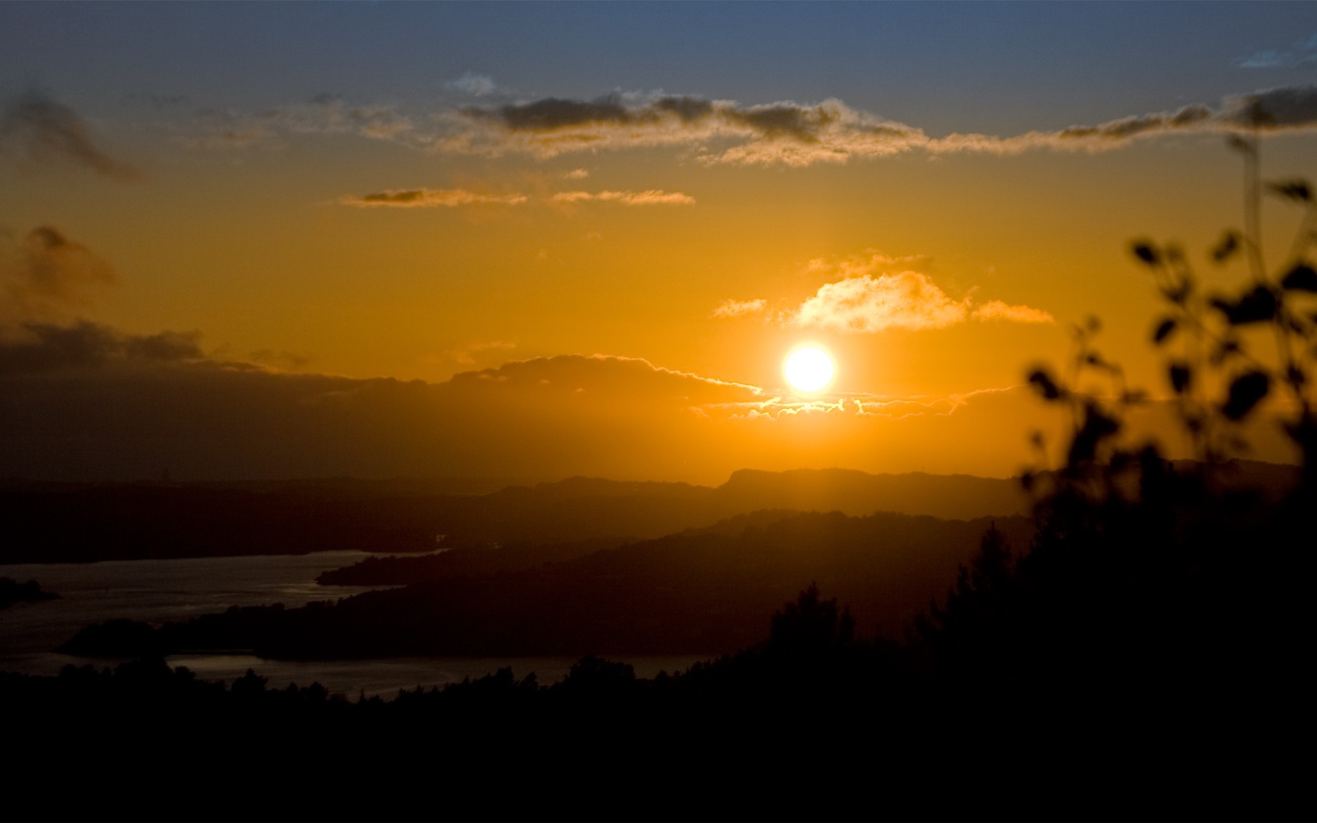 puesta de sol horizonte