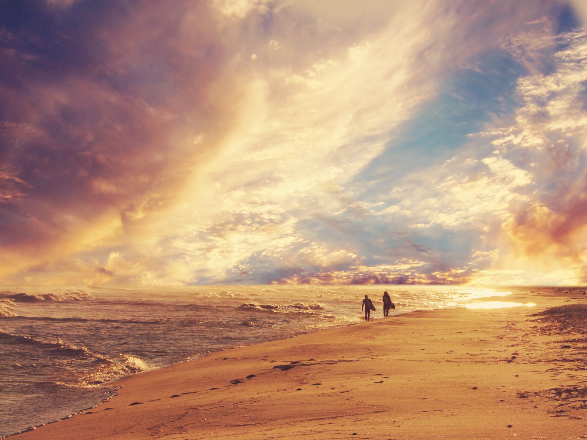 meer ufer strand zu fuß menschen surfen himmel horizont sand wellen