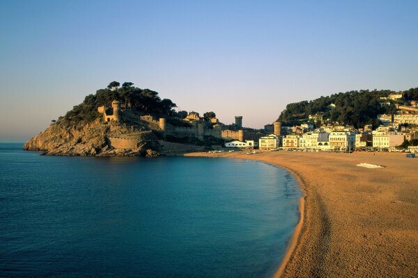 Vacanze al mare. Spiaggia in Spagna