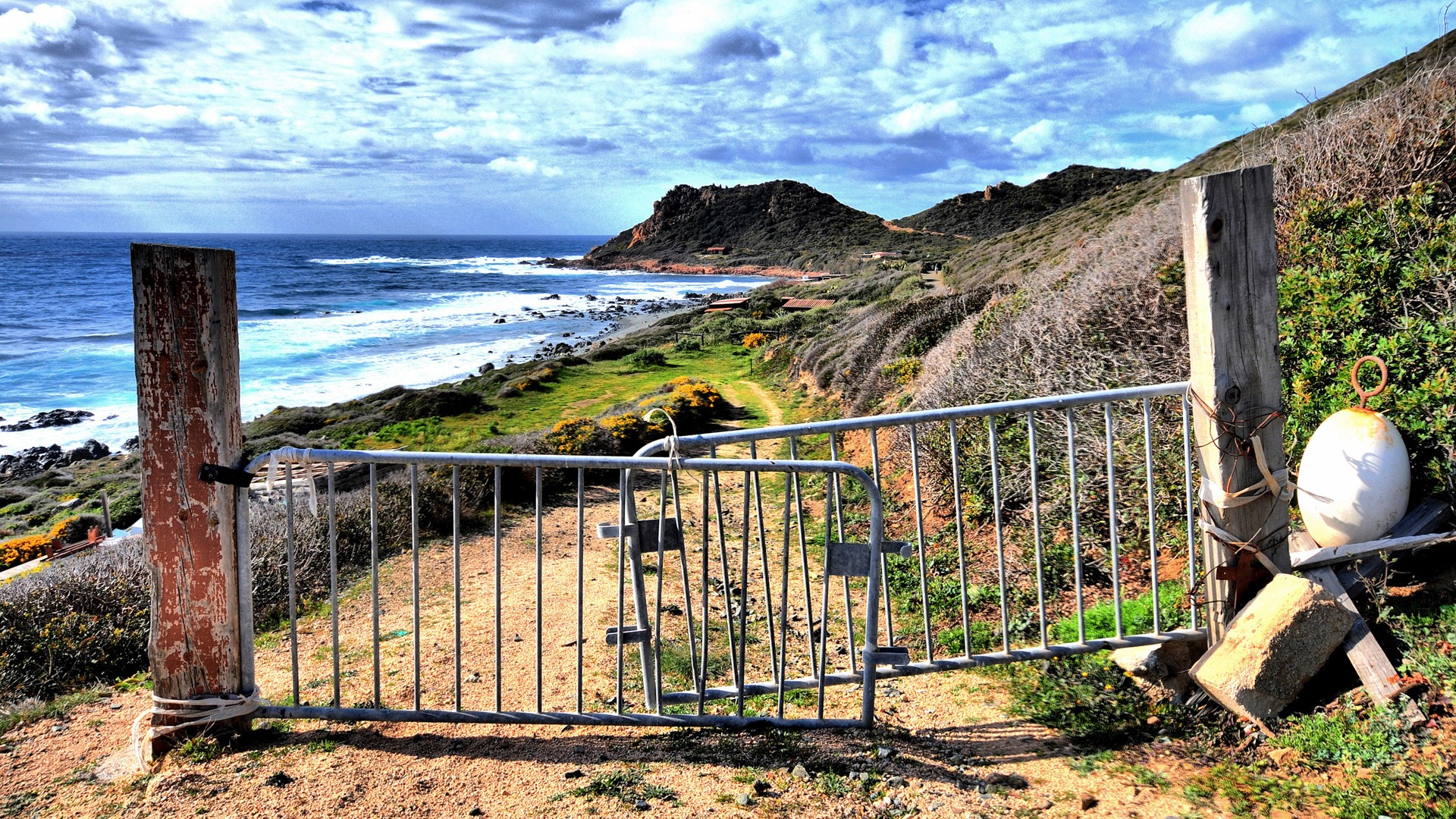 beach gates rust wave