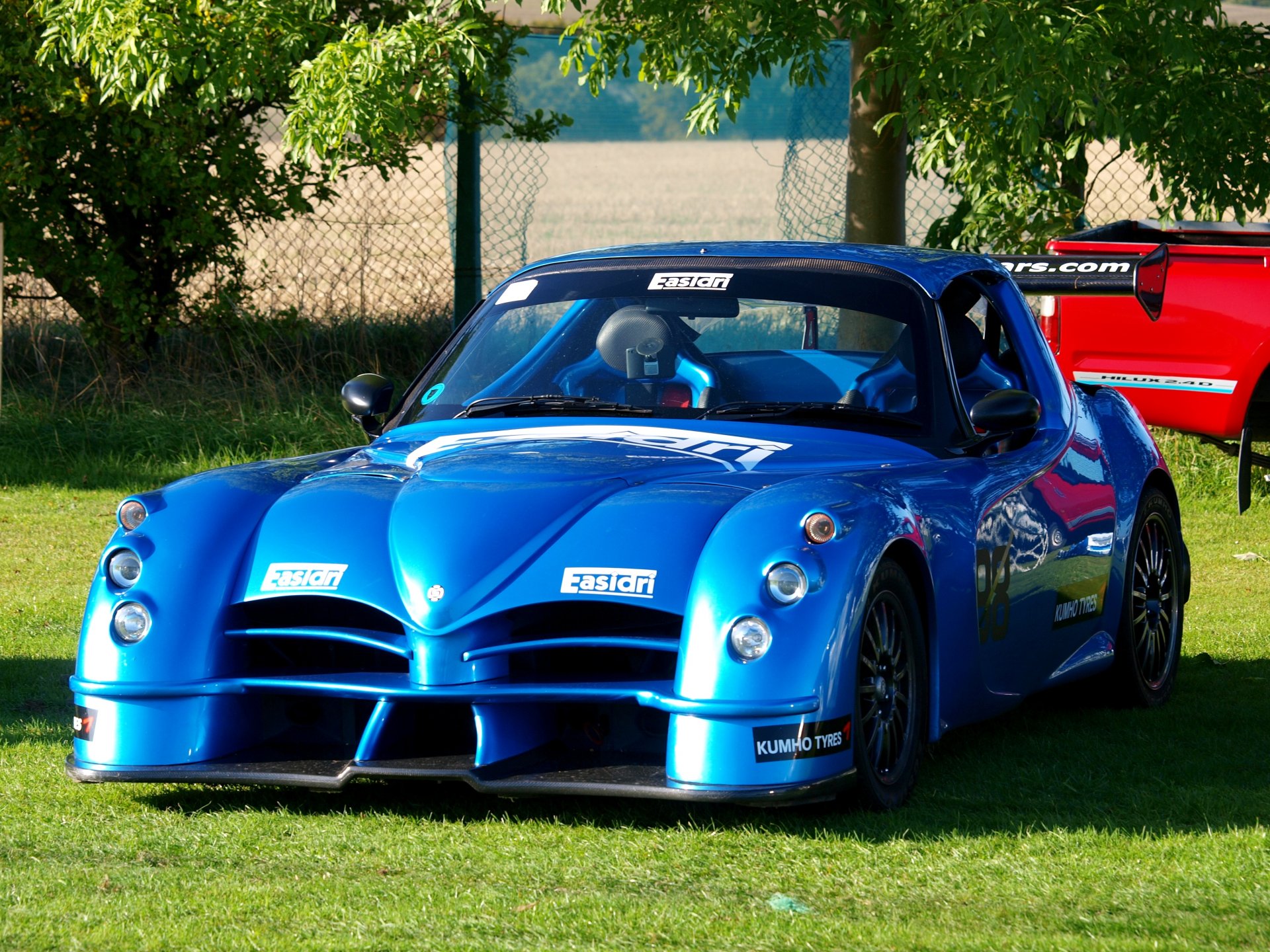 509 skelta g-force britisch rennen auto