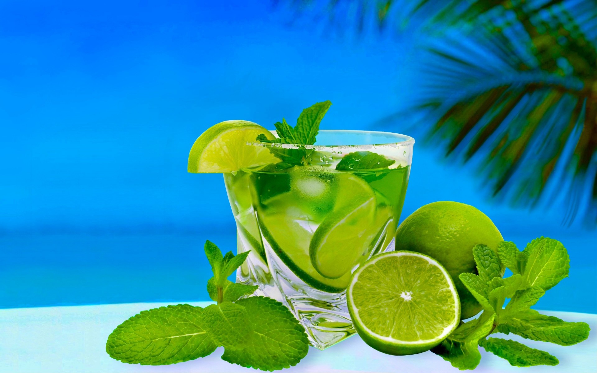 vetro menta lime cocktail