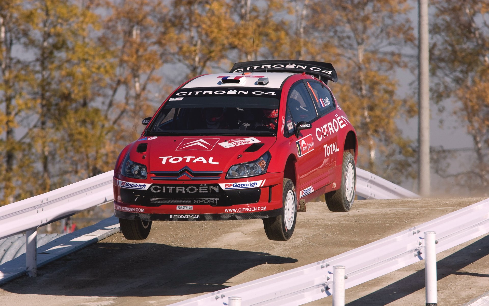 citroen c4 rallye cmr rallye sport auto voiture citroen avant vitesse course rouge dans l air