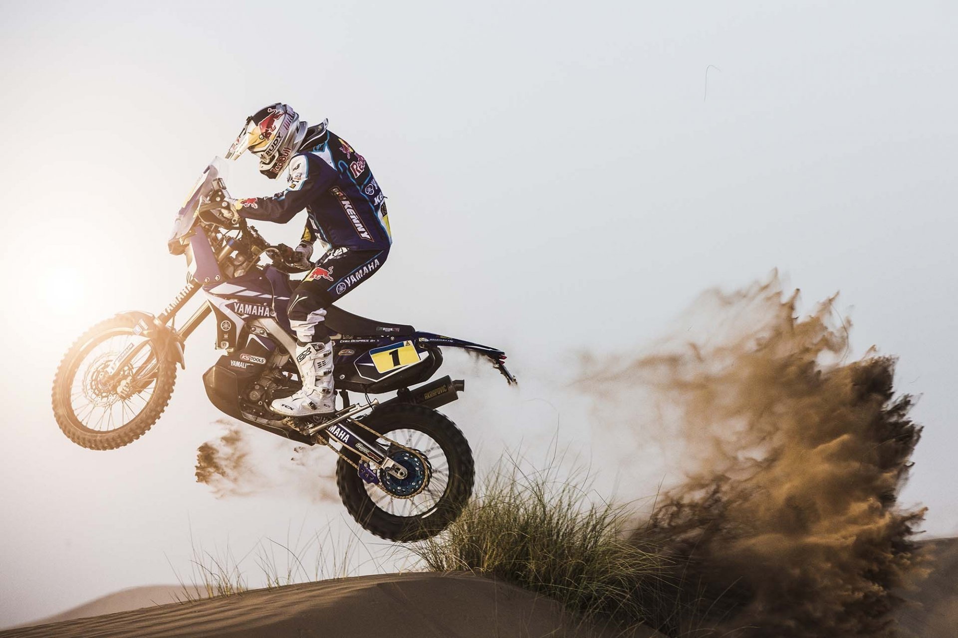 yamaha moto moto dakar rally sport velocità sabbia duna giorno corridore vista laterale sole