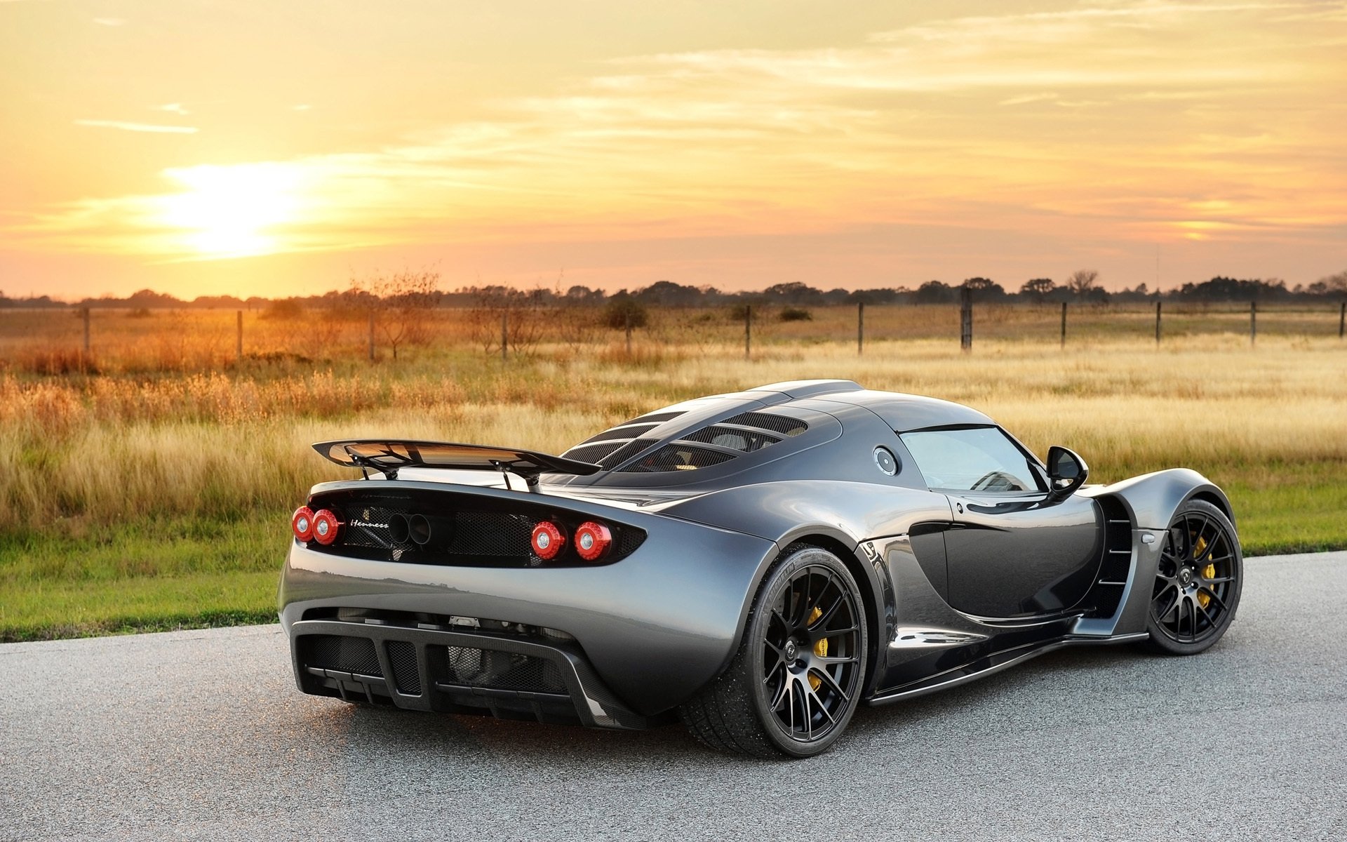 hennessey venom gt dark knight hennessey venom gt supercar rear view sunset sky