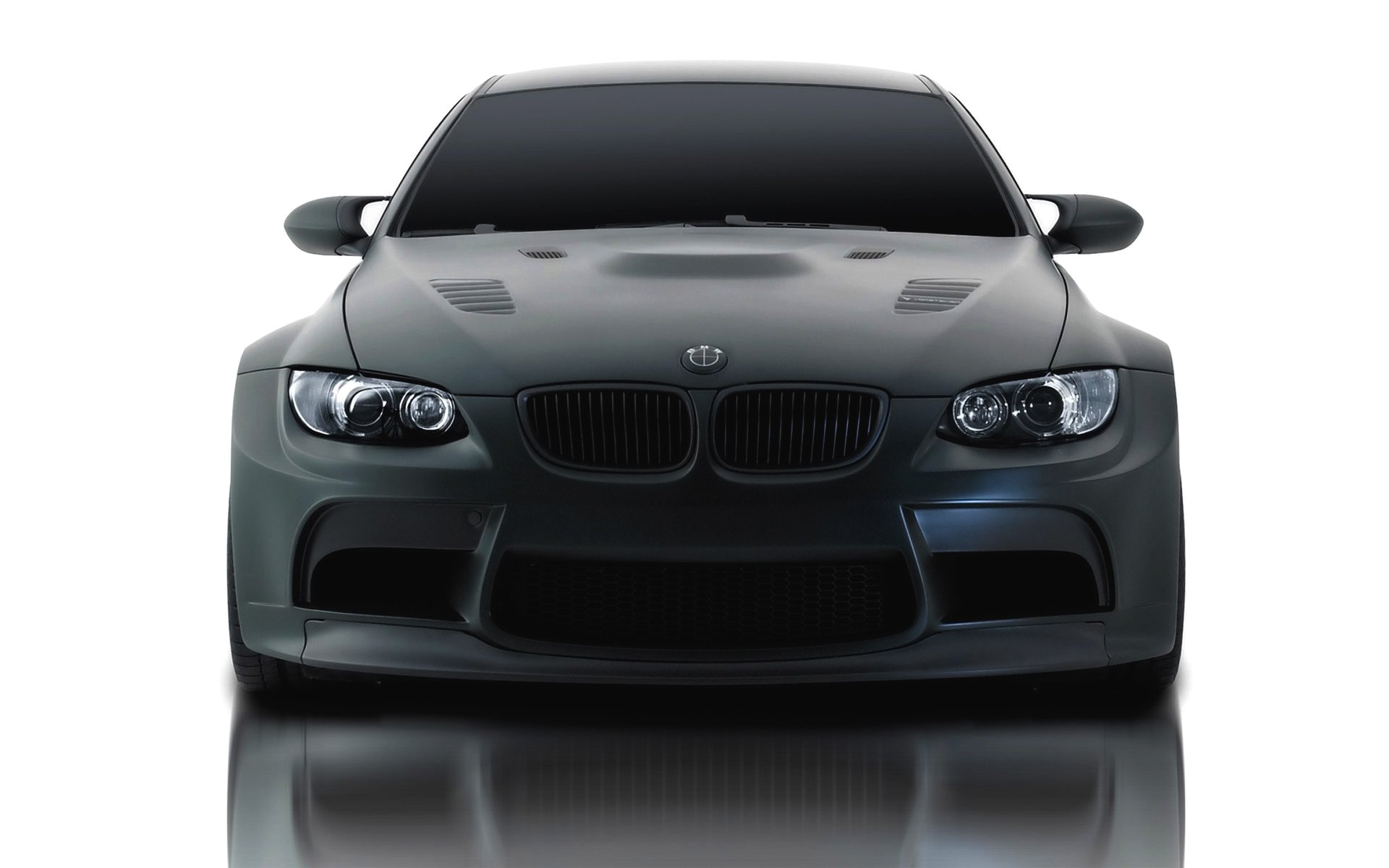 bmw m3 oto s3 przód boomer reflektory maska matowy odbicie