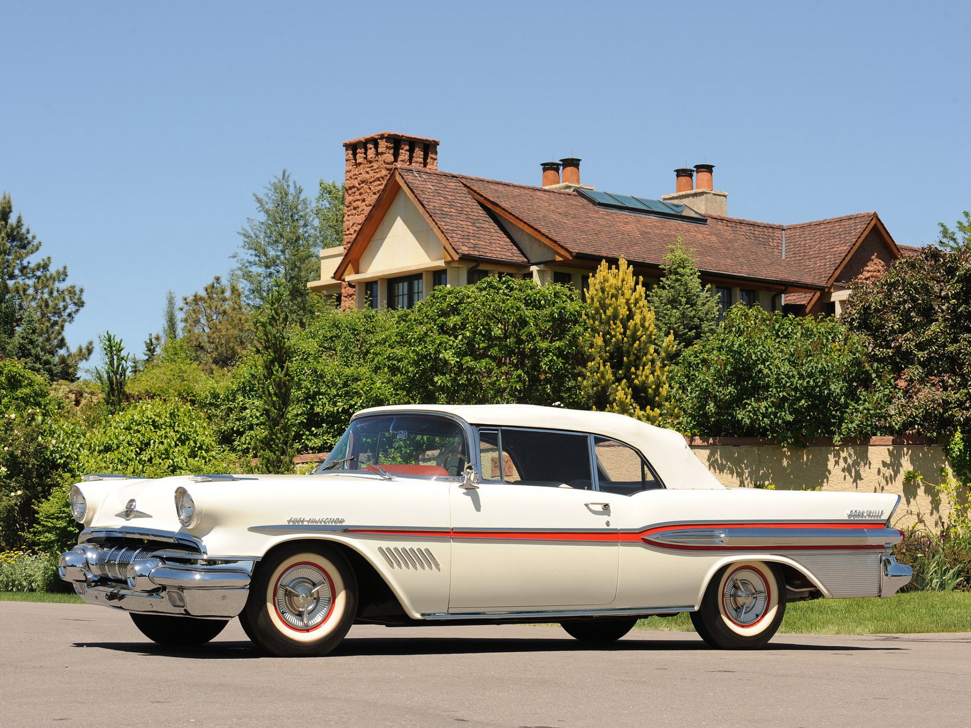 pontiac bonneville cabriolet 1957 belle blanche penthouse