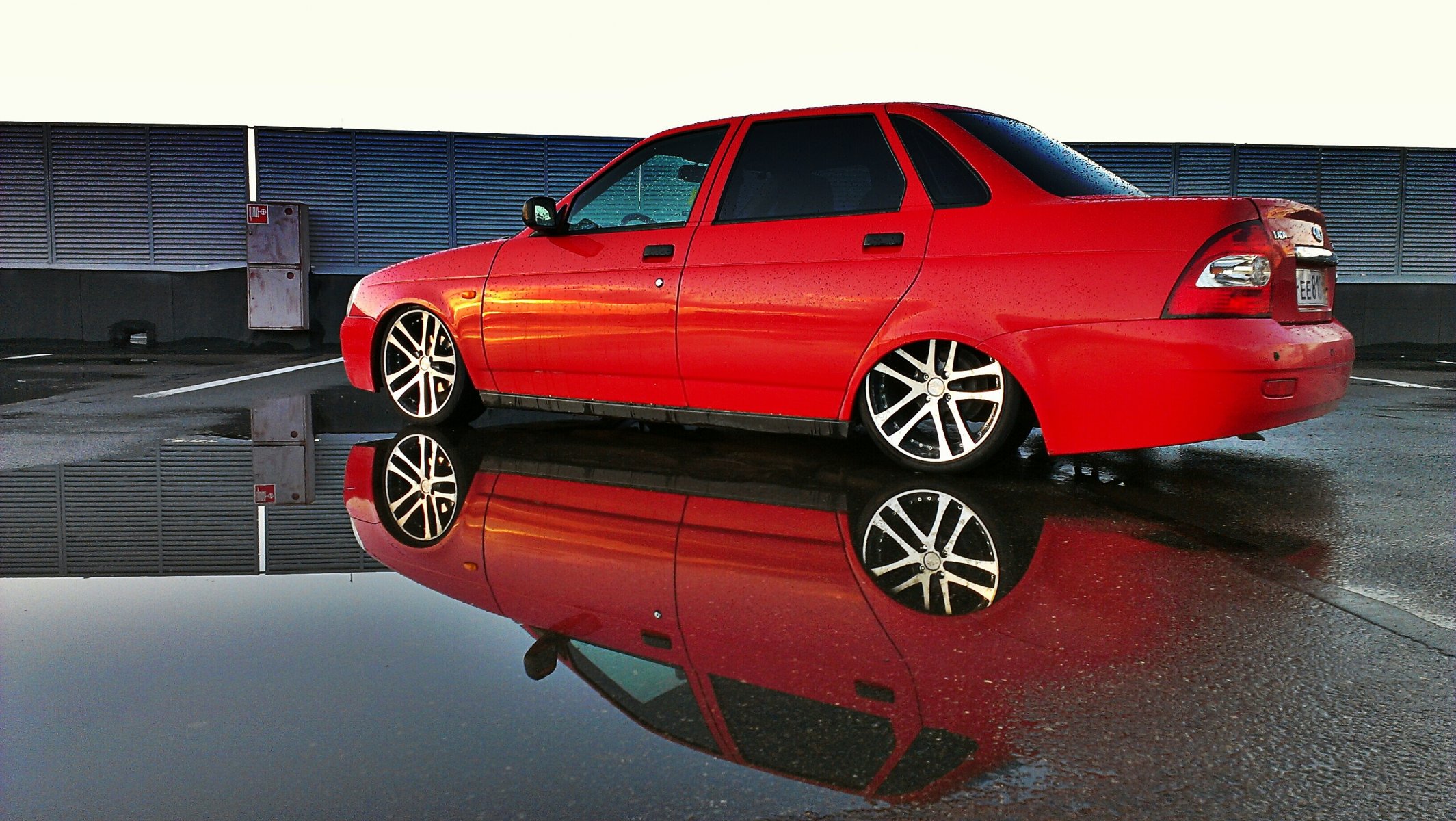 vaz bpan lada auto coche priora priora charco reflexión