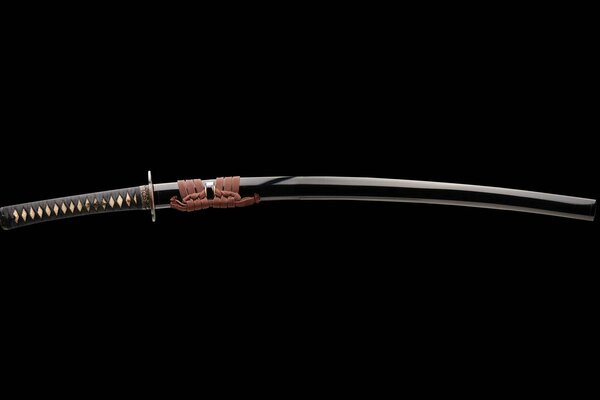 Elegancka Katana na czarnym tle