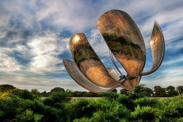 Copper radar in a green field