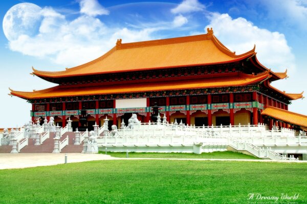 The perfect lawn near a Buddhist temple