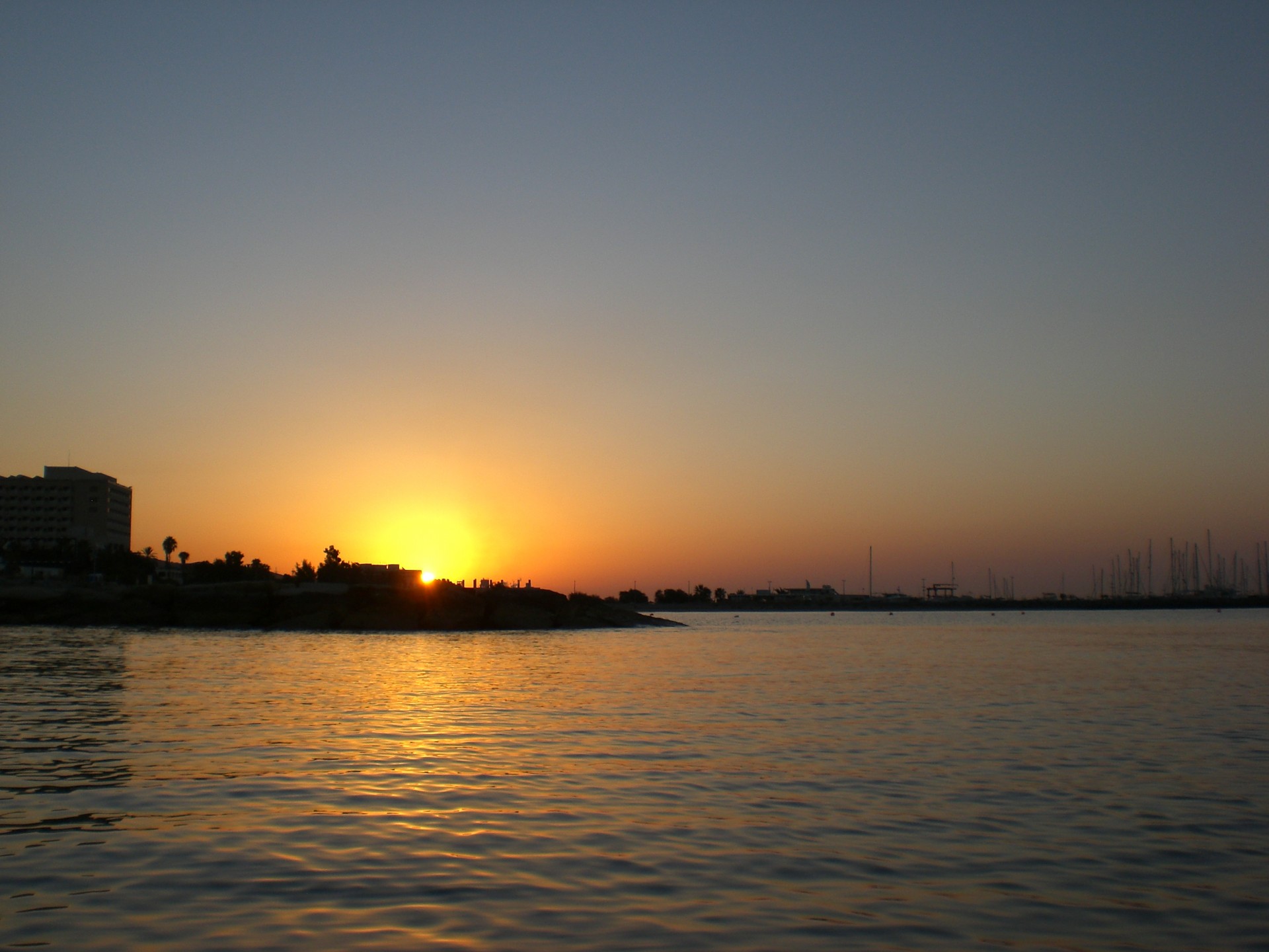 sonne dämmerung ufer wasser