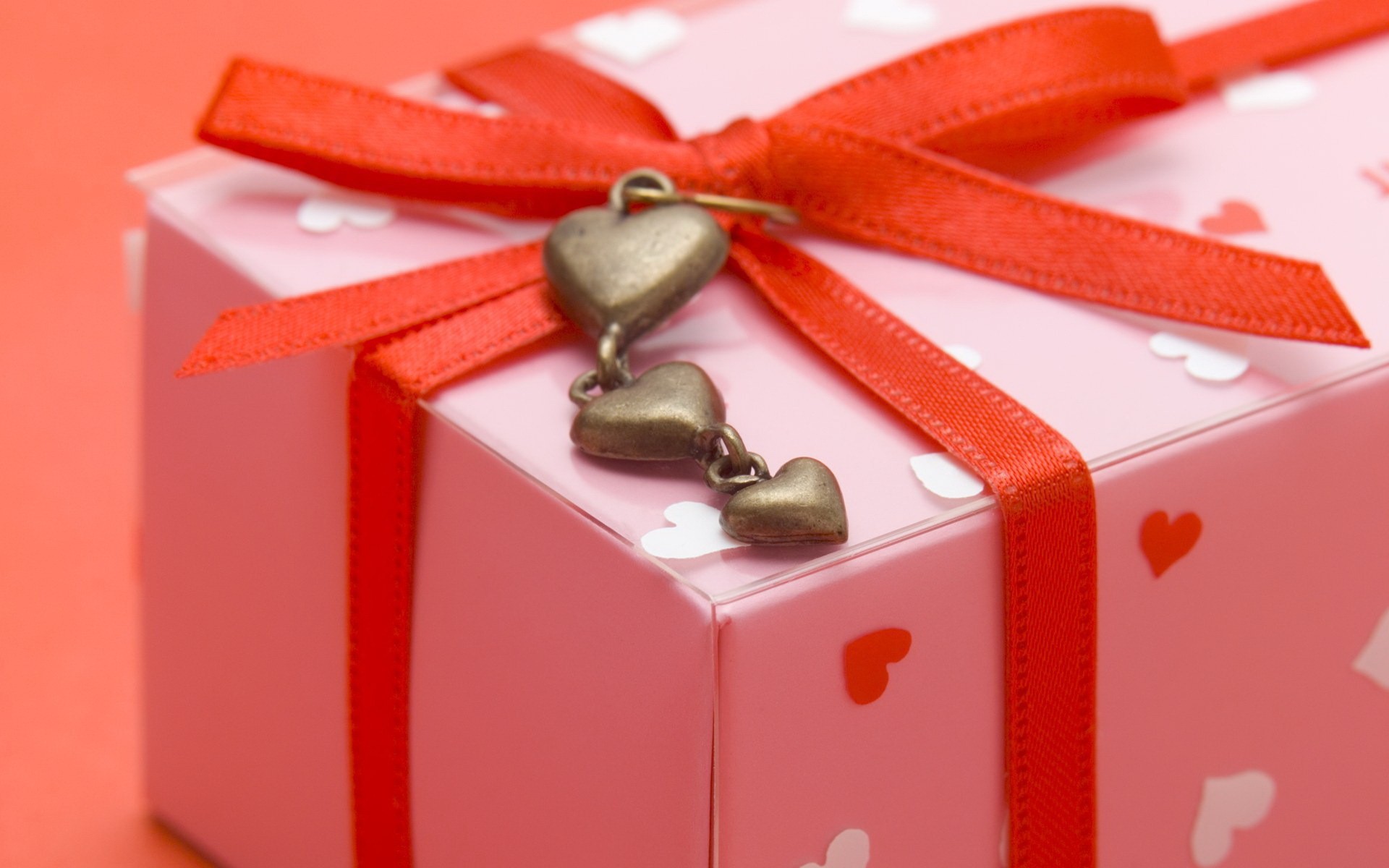 saint valentin 14 février jour de l amour cadeau ruban coeurs