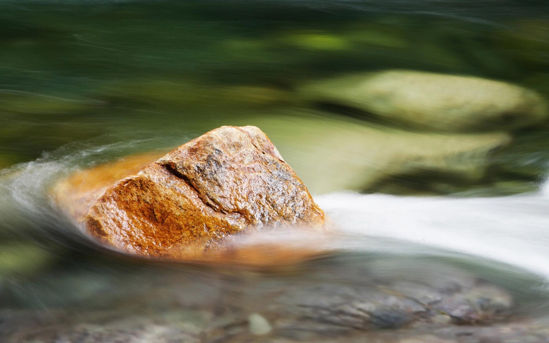 pietra acqua flusso