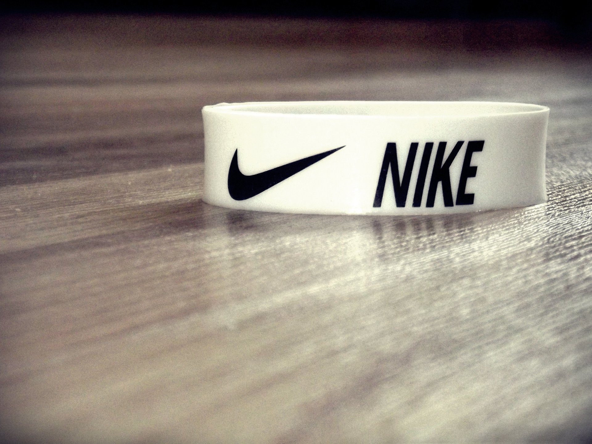 nike naik nerd macro