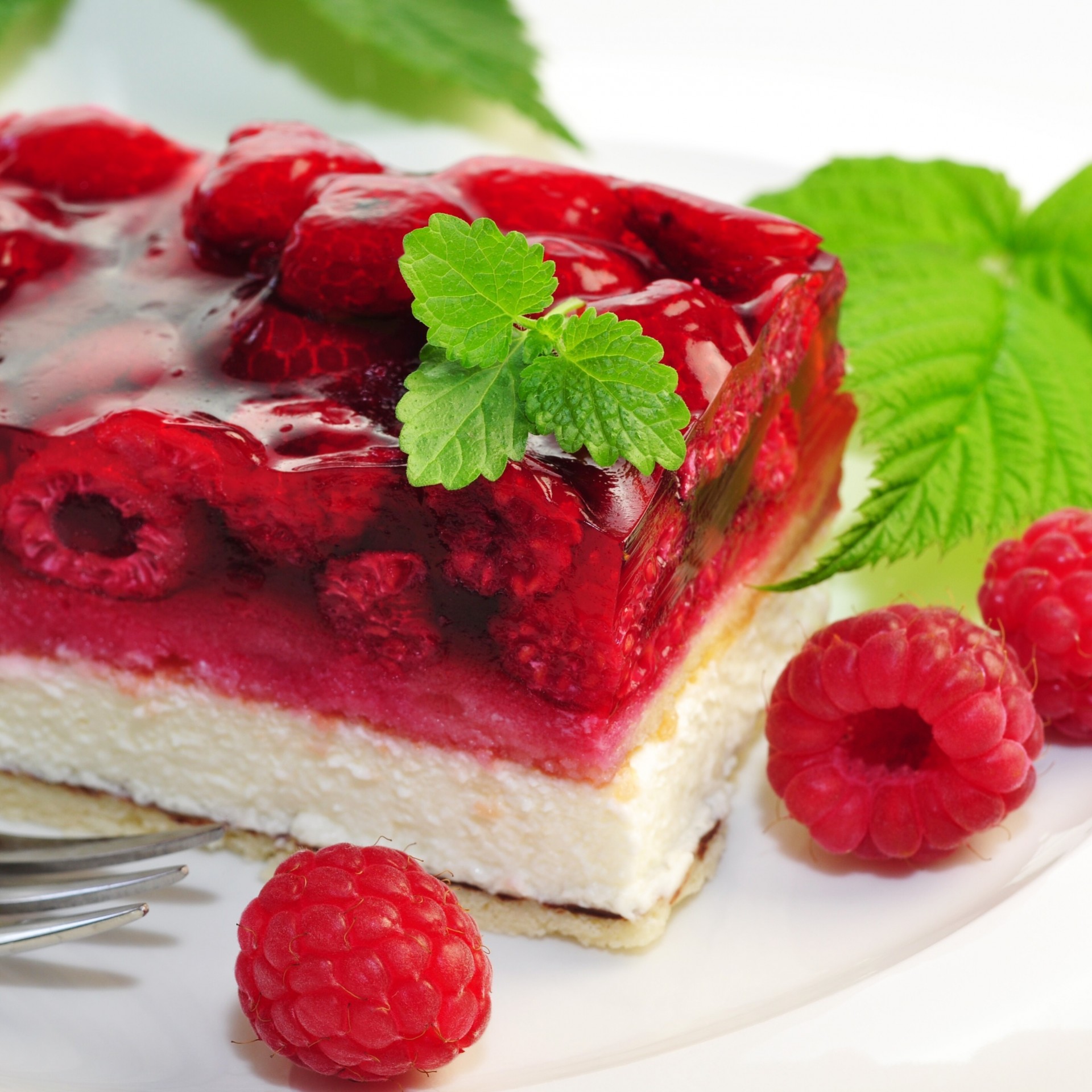 raspberry cheesecake cake cream food sweet dessert